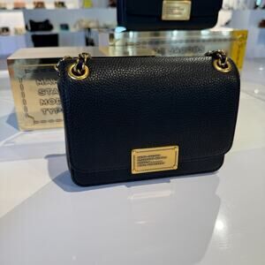 Marc Jacob The Plaza Pebbled Leather Shoulder Bag 4F5HSH014H01 Black, $395